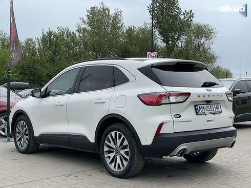 Ford Escape 2021 - фото 20