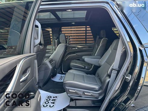 Cadillac Escalade 2021 - фото 18
