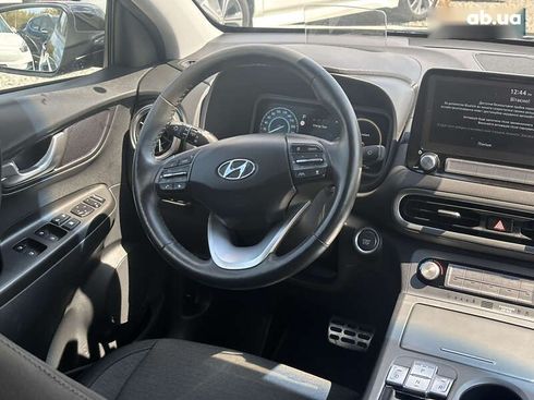 Hyundai Kona Electric 2021 - фото 28