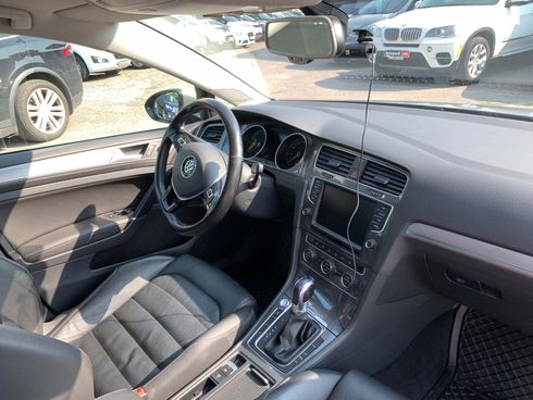 Volkswagen e-Golf 2015 серый - фото 24