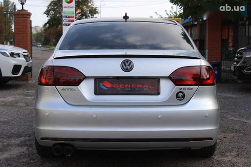 Volkswagen Jetta 2012 - фото 12