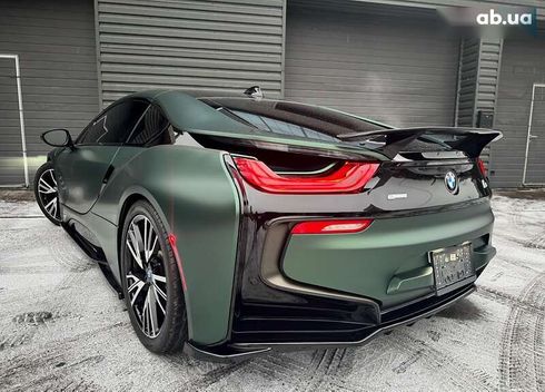 BMW i8 2016 - фото 11