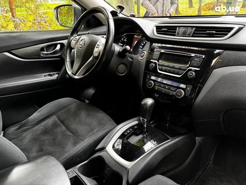 Nissan X-Trail 2016 белый - фото 31