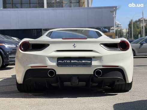 Ferrari 488 GTB 2015 - фото 19