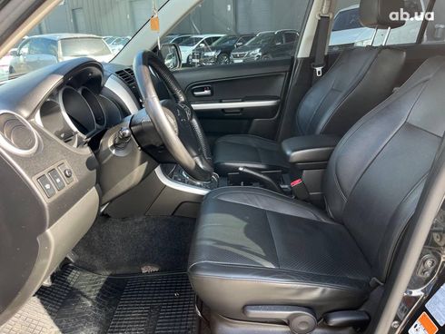 Suzuki Grand Vitara 2010 черный - фото 15