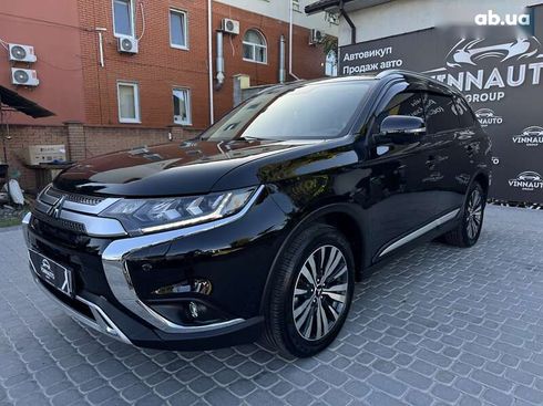 Mitsubishi Outlander 2021 - фото 13