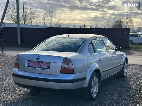 Volkswagen Passat 2003 - фото 16