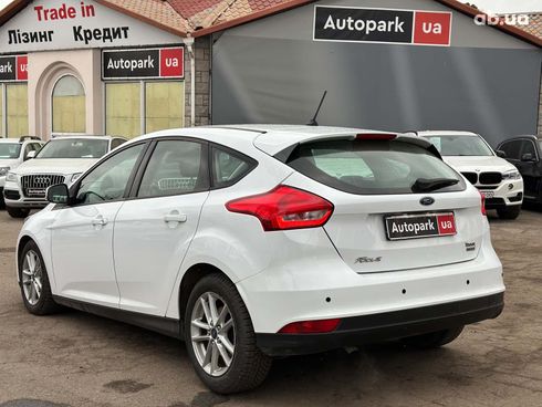 Ford Focus 2017 белый - фото 8