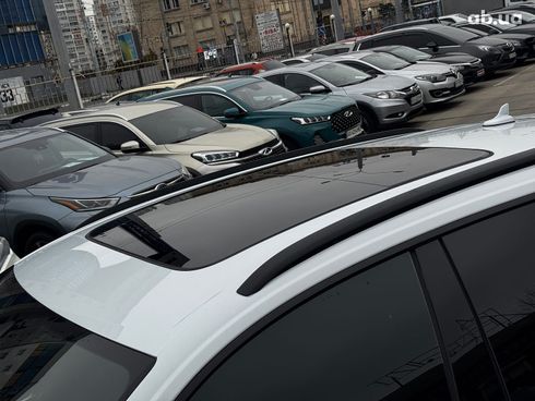 Audi Q8 2021 белый - фото 22