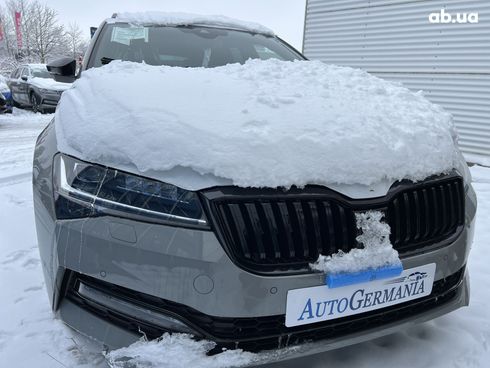 Skoda Octavia 2023 - фото 13