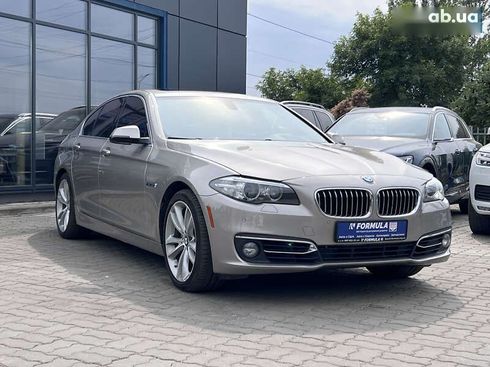 BMW 5 серия 2015 - фото 3