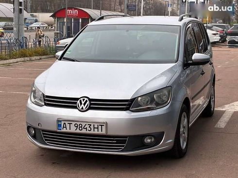 Volkswagen Touran 2015 - фото 2