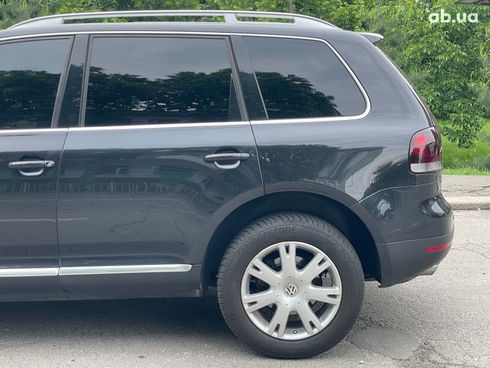Volkswagen Touareg 2008 черный - фото 10