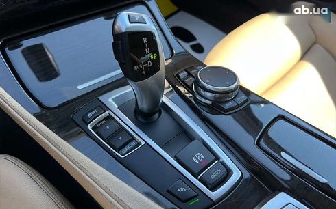BMW 5 серия 2016 - фото 20
