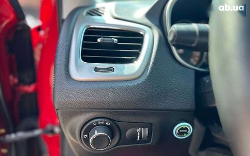 Jeep Compass 2017 - фото 10