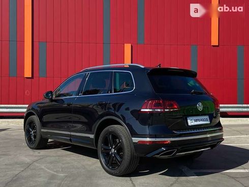 Volkswagen Touareg 2017 - фото 5