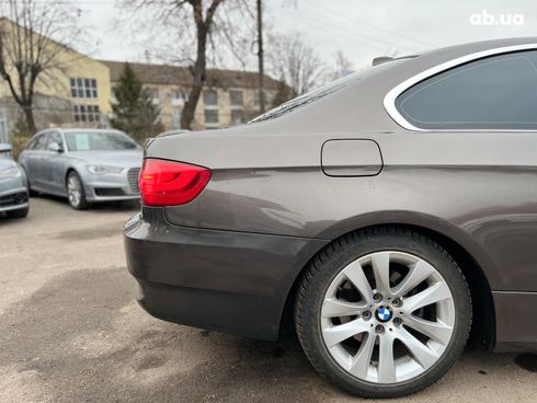 BMW 3 серия 2011 серый - фото 19