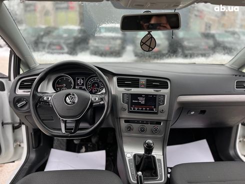 Volkswagen Golf 2015 белый - фото 30