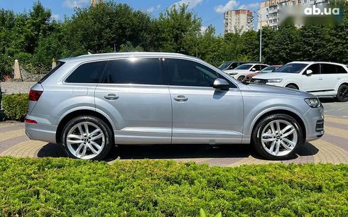 Audi Q7 2018 - фото 8