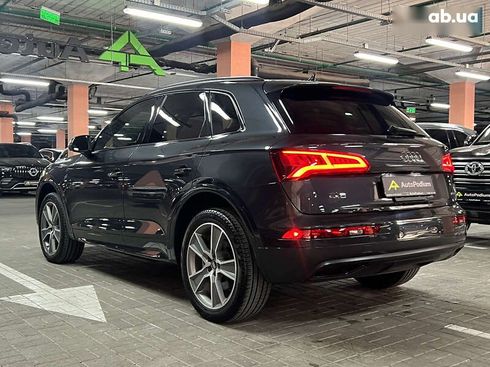 Audi Q5 2018 - фото 9