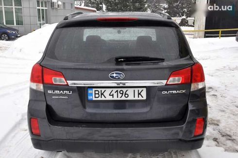 Subaru Outback 2010 - фото 9