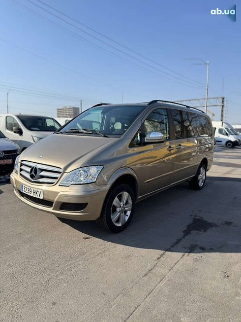 Mercedes-Benz Viano 2012 - фото 3