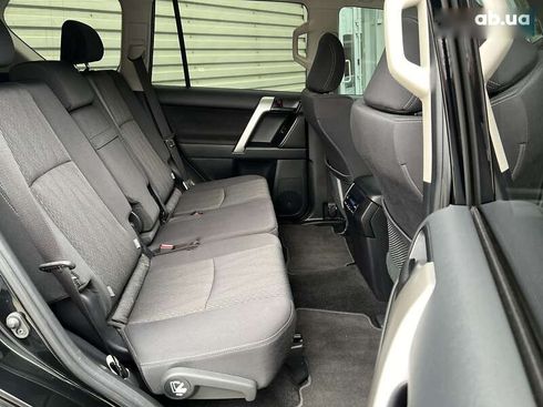 Toyota Land Cruiser Prado 2023 - фото 27