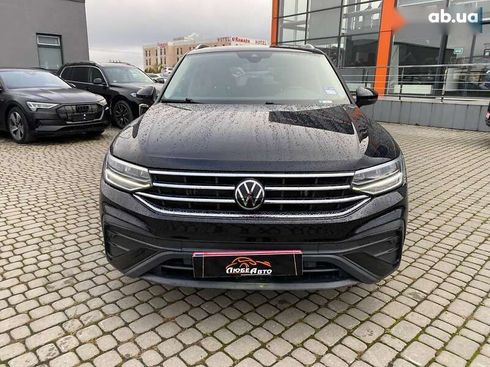 Volkswagen Tiguan 2021 - фото 2