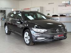 Продаж вживаних Volkswagen Passat 2020 року в Києві - купити на Автобазарі