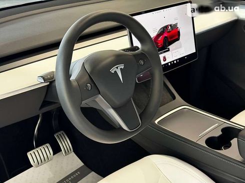 Tesla Model Y 2023 - фото 22