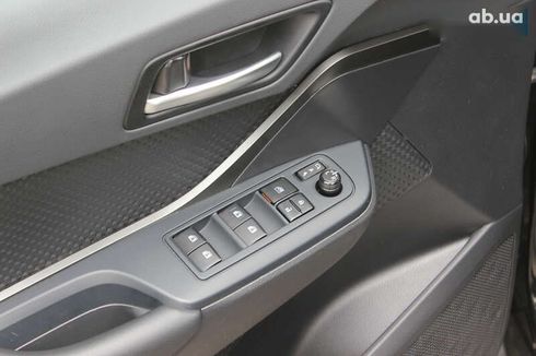 Toyota C-HR 2019 - фото 25