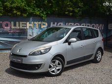 Купить Renault бу в Украине - купить на Автобазаре