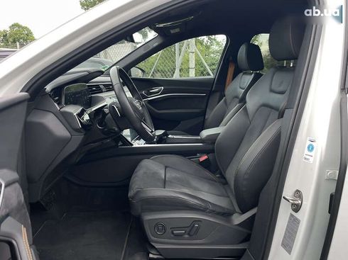 Audi E-Tron 2022 - фото 21