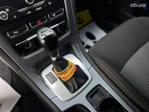 Ford Mondeo 2012 - фото 16