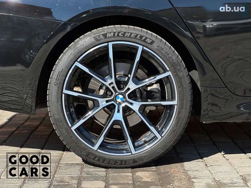 BMW 5 серия 2022 - фото 13