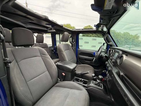 Jeep Wrangler 2020 - фото 6
