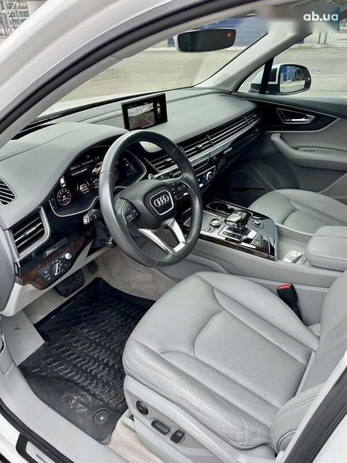 Audi Q7 2016 - фото 25