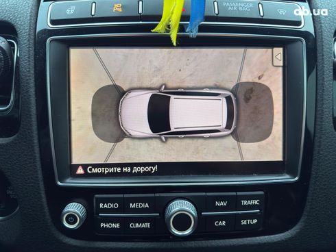 Volkswagen Touareg 2017 черный - фото 26