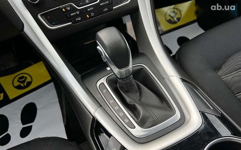 Ford Fusion 2015 - фото 15