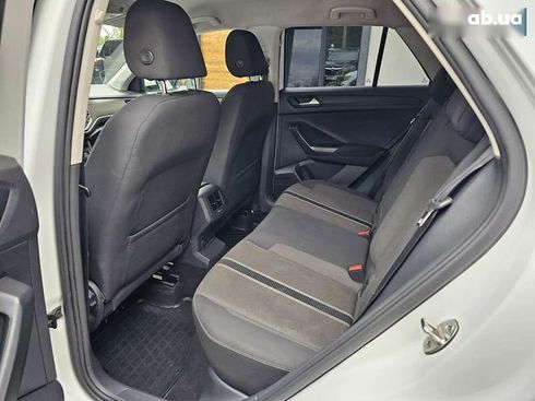Volkswagen T-Roc 2017 - фото 30