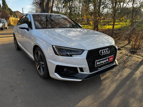Audi A4 2016 белый - фото 3