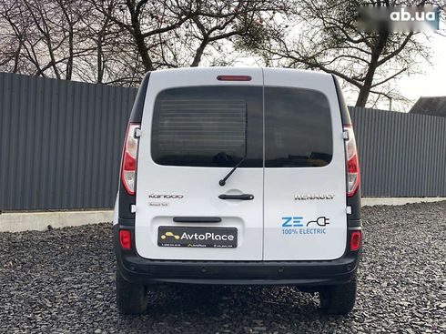 Renault Kangoo 2020 - фото 17