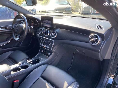 Mercedes-Benz CLA-Класс 2019 - фото 8