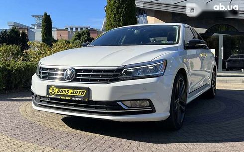 Volkswagen Passat 2017 - фото 3