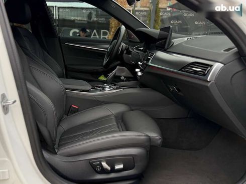 BMW 5 серия 2020 - фото 21