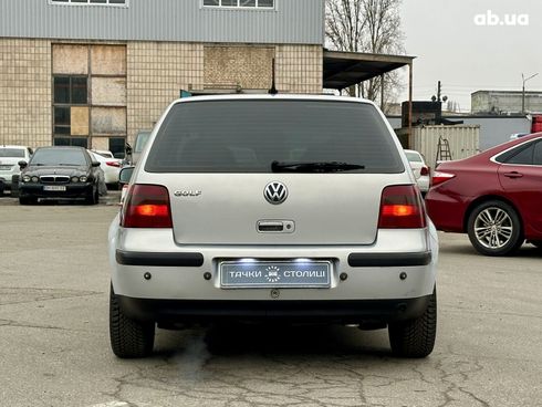 Volkswagen Golf 2000 серый - фото 4