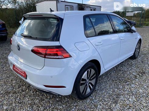 Volkswagen e-Golf 2020 - фото 16