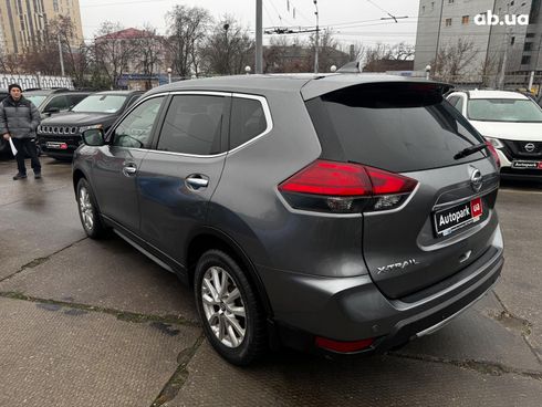 Nissan X-Trail 2017 серый - фото 3
