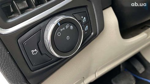 Ford Focus 2014 - фото 30