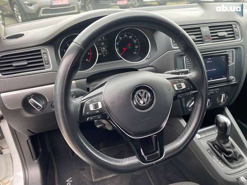 Volkswagen Jetta 2016 - фото 12
